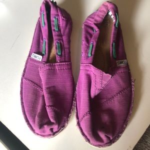 Purple Toms